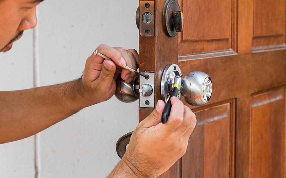 ouverture de porte prix Taverny