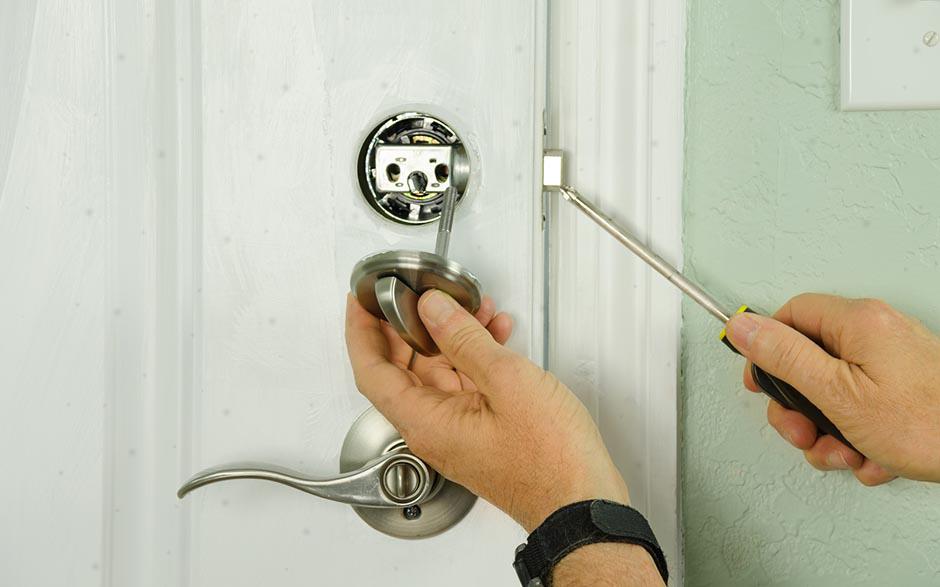 serrurier ouverture de porte service Paris
